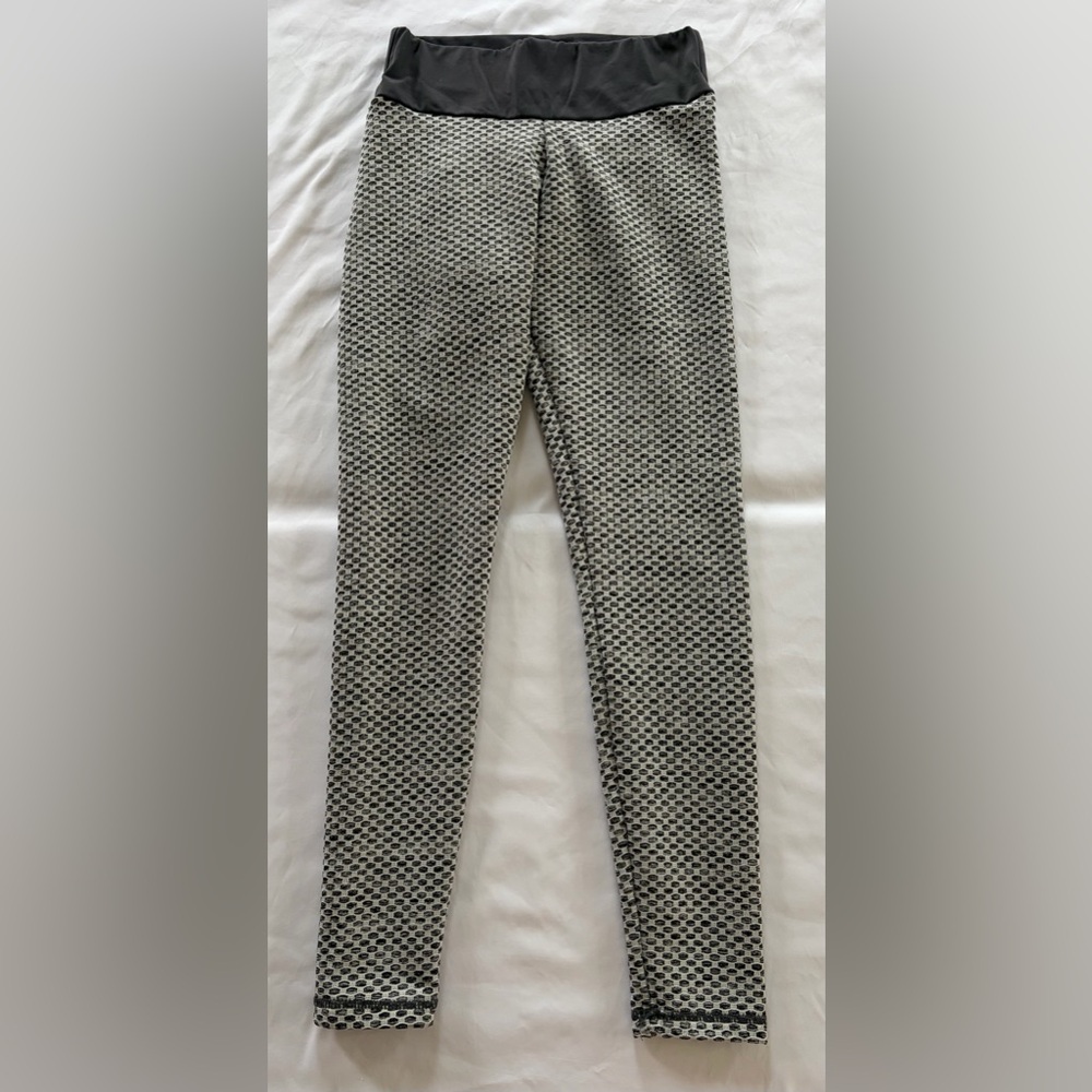 Gray White Pattern Leggings Small Stretch Yoga Gym Activewear Mid Rise